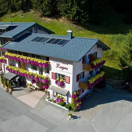 Hotel Garni Ragaz-3